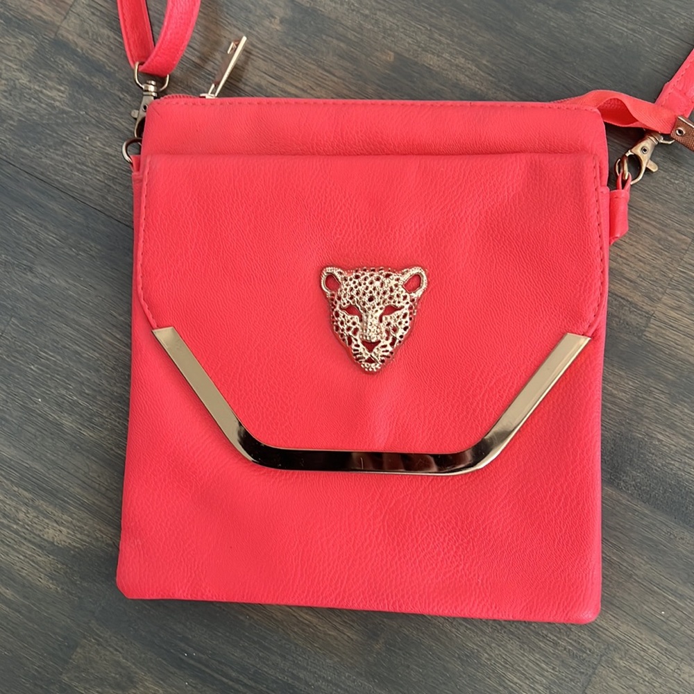 CHEETAH CROSSBODY